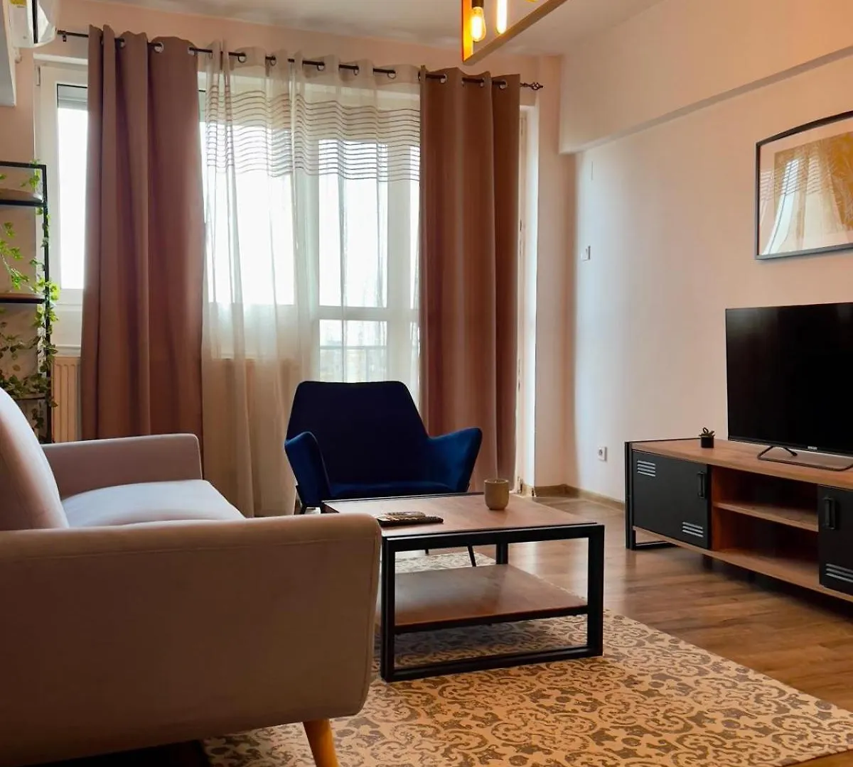 Bugatti'S Flat Apartment Bucharest 0*,