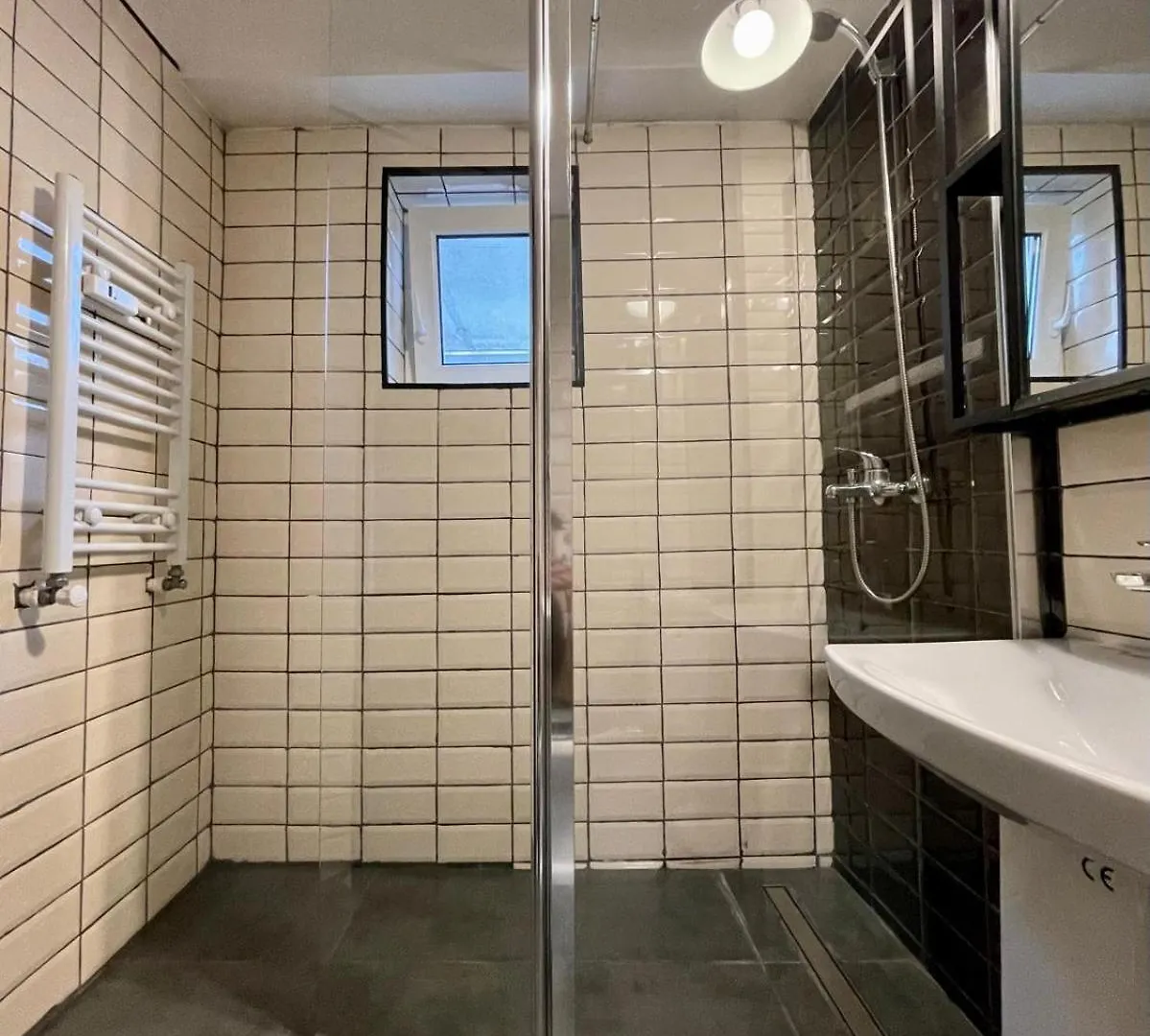 Apartament Bugatti'S Flat Bukareszt